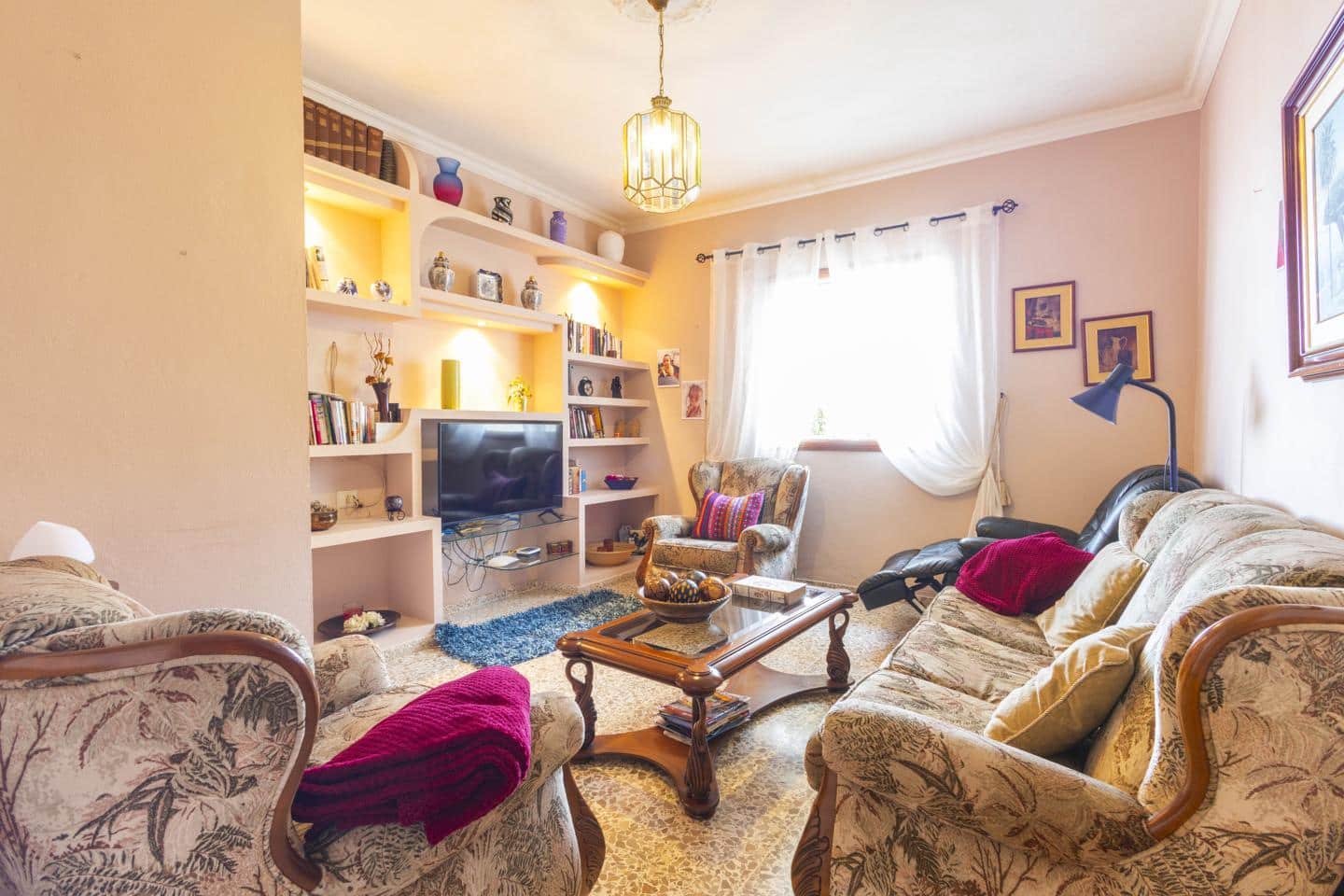 7 makuuhuone Huvila myytävänä paikassa Icod de los Vinos - 439 500 € (Ref: 9598368)