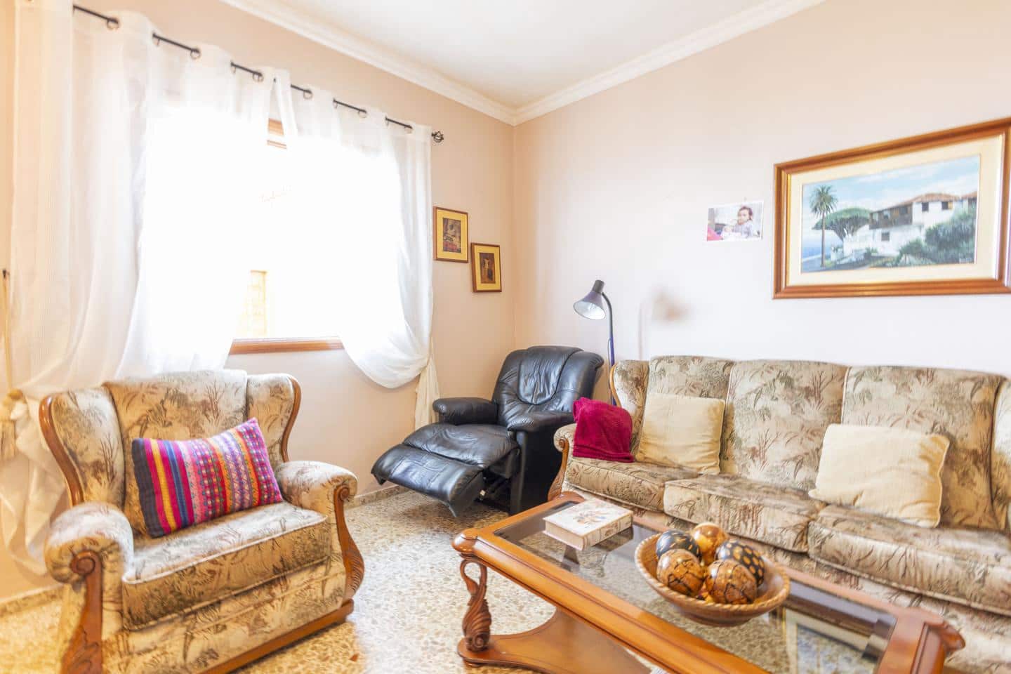 7 makuuhuone Huvila myytävänä paikassa Icod de los Vinos - 439 500 € (Ref: 9598368)