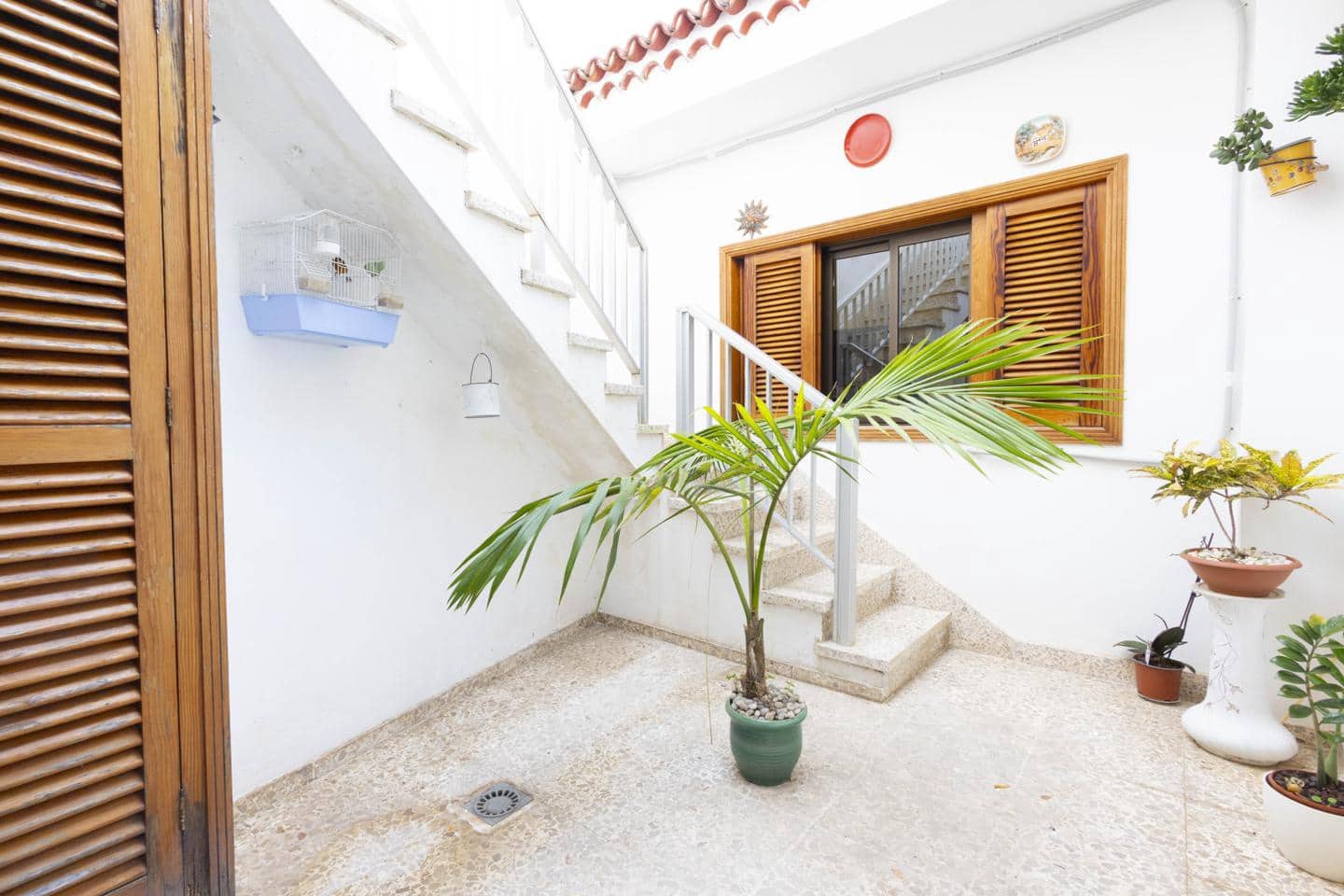 7 makuuhuone Huvila myytävänä paikassa Icod de los Vinos - 439 500 € (Ref: 9598368)