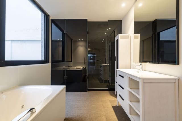 3 chambre Appartement à vendre à Zona Centro, Santa Cruz de Tenerife - 765 000 € (Ref: 9603082)