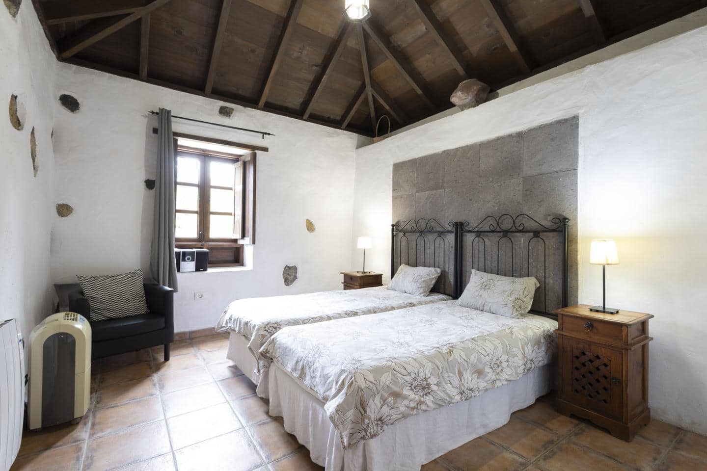 6 makuuhuone Maalaistalo myytävänä paikassa Icod de los Vinos - 900 000 € (Ref: 9609564)