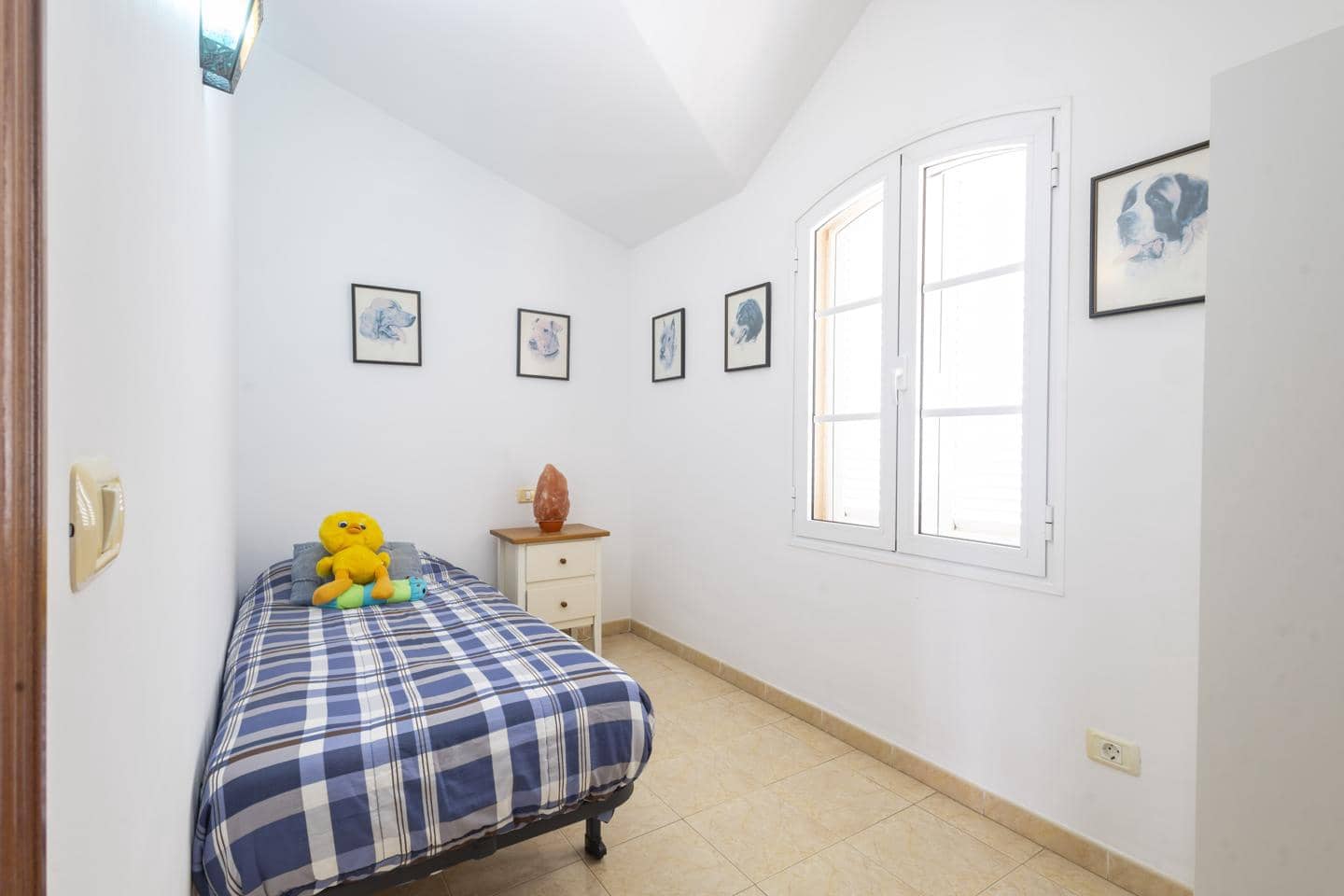 4 sypialnia Willa na sprzedaż w Acoran z garażem - 475 000 € (Ref: 9618702)