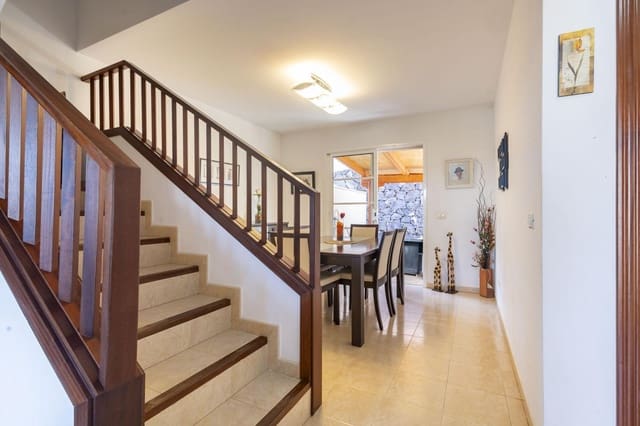 4 sypialnia Willa na sprzedaż w Acoran, Santa Cruz de Tenerife z garażem - 475 000 € (Ref: 9618702)