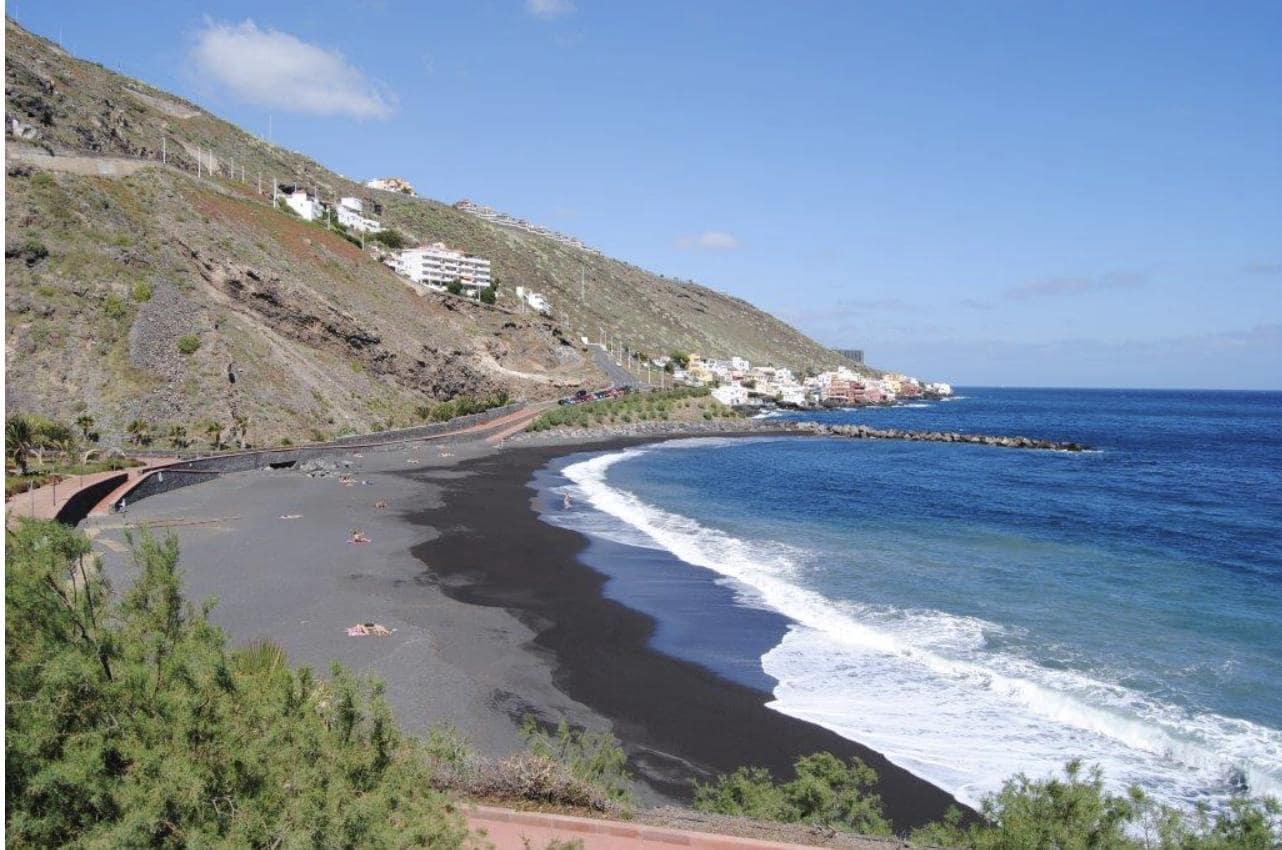 4 sypialnia Willa na sprzedaż w Acoran z garażem - 475 000 € (Ref: 9618702)