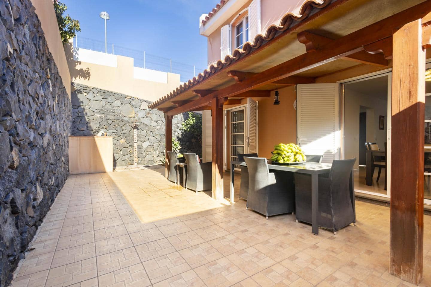 4 sypialnia Willa na sprzedaż w Acoran z garażem - 475 000 € (Ref: 9618702)