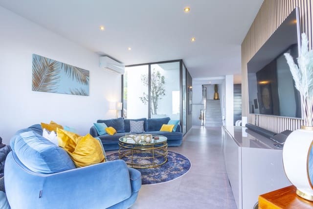 Chalet de 3 habitaciones en Santa Ursula en venta - 1.549.000 € (Ref: 9626122)