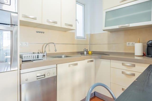 5 makuuhuone Asunto myytävänä paikassa Ciudad Jardín, Las Palmas de Gran Canaria - 375 000 € (Ref: 9635150)