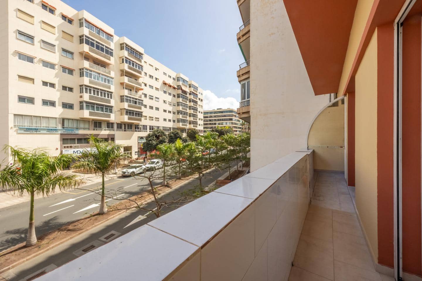 5 makuuhuone Asunto myytävänä paikassa Las Palmas de Gran Canaria - 375 000 € (Ref: 9635150)