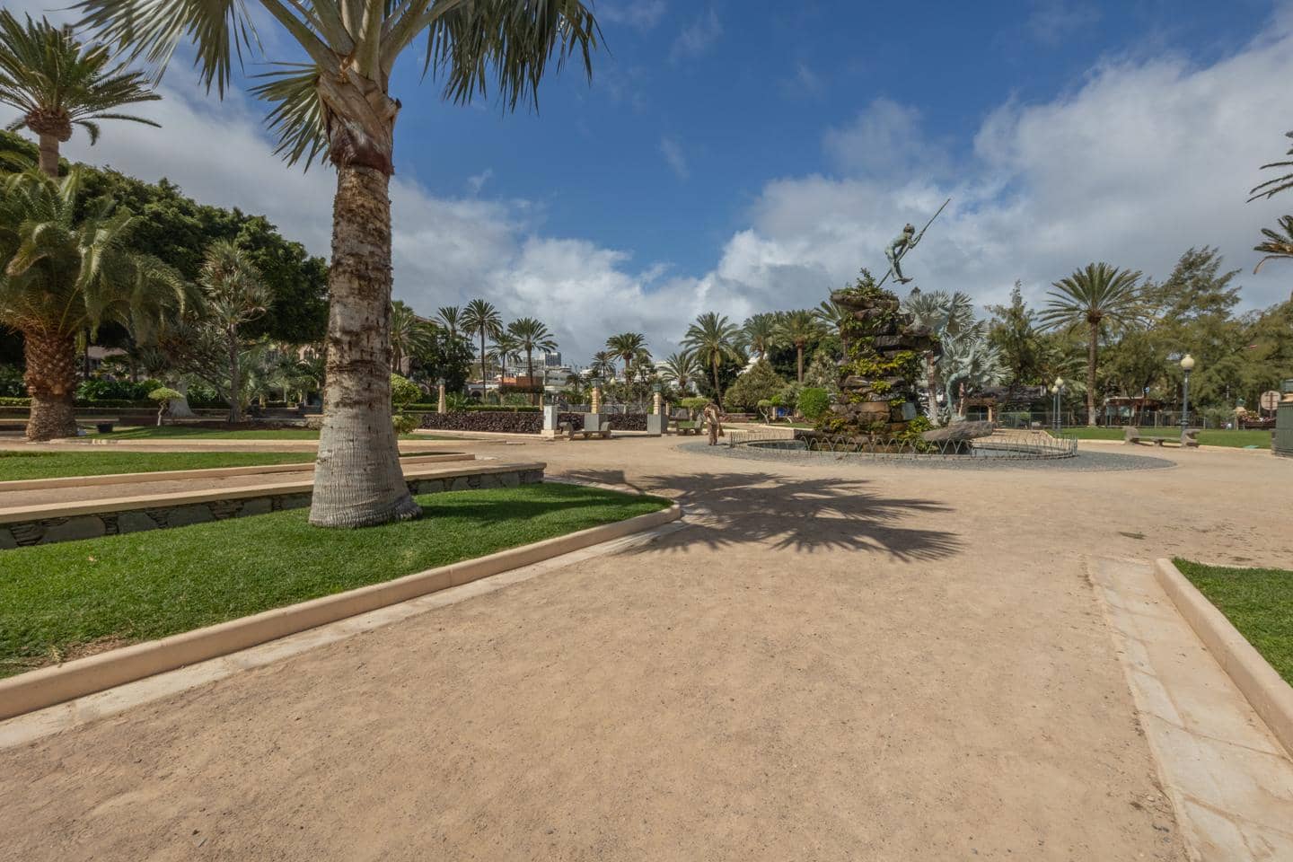 5 makuuhuone Asunto myytävänä paikassa Las Palmas de Gran Canaria - 375 000 € (Ref: 9635150)