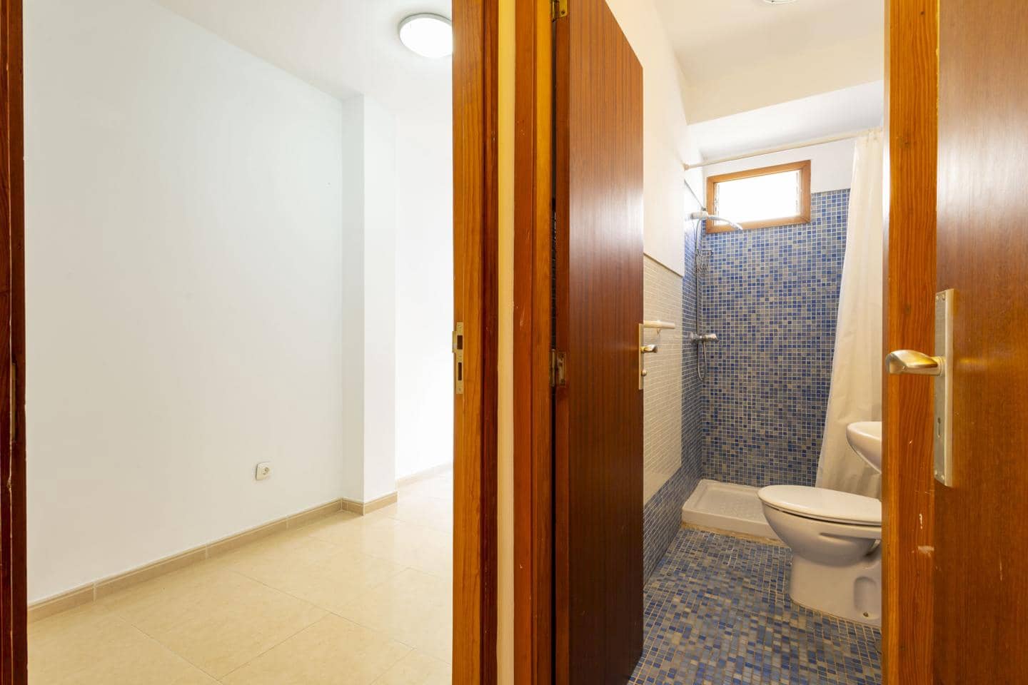 4 soveværelse Lejlighed til leje i Santa Cruz de Tenerife - € 1.200 (Ref: 9645622)