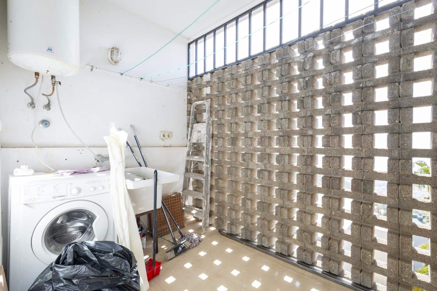 4 soveværelse Lejlighed til leje i Santa Cruz de Tenerife - € 1.200 (Ref: 9645622)