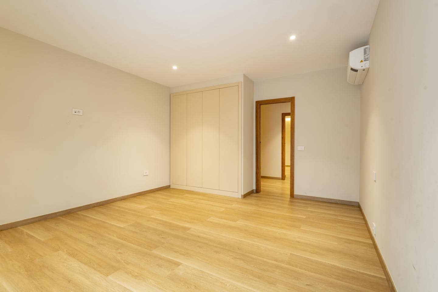 Piso de 3 habitaciones en Santa Cruz de Tenerife en venta - 745.000 € (Ref: 9649877)