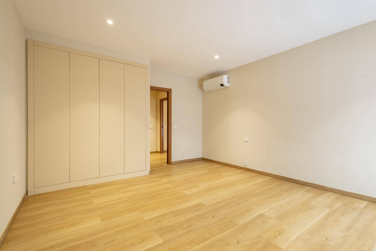 Piso de 3 habitaciones en Santa Cruz de Tenerife en venta - 745.000 € (Ref: 9649877)