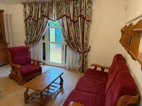 4 soveværelse Villa til leje i Tacoronte - € 900 (Ref: 9650461)