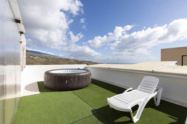 4 sovrum Villa till salu i Arico - 285 000 € (Ref: 9664347)