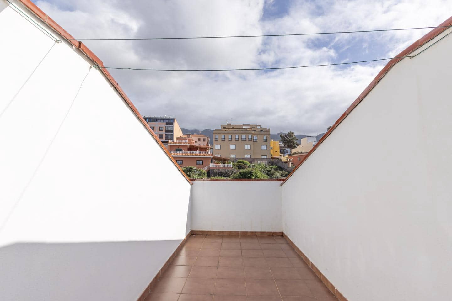 Piso de 3 habitaciones en La Victoria de Acentejo en venta - 249.500 € (Ref: 9665421)
