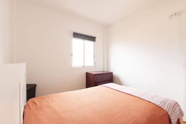 3 quarto Apartamento para arrendar em San Antonio, Santa Cruz de Tenerife - 1 050 € (Ref: 9667229)