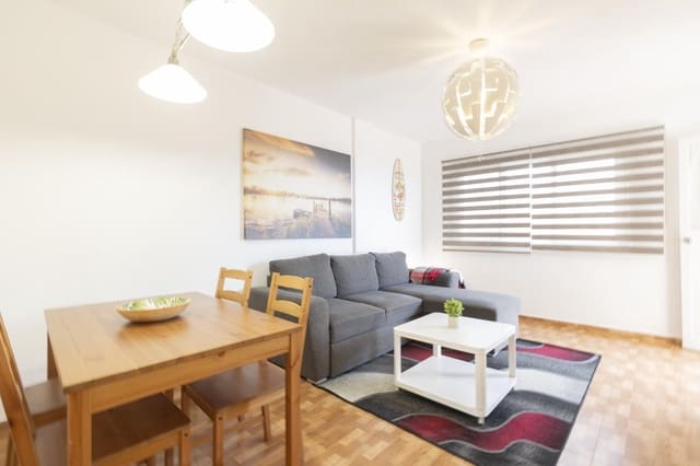 3 quarto Apartamento para arrendar em San Antonio, Santa Cruz de Tenerife - 1 050 € (Ref: 9667229)