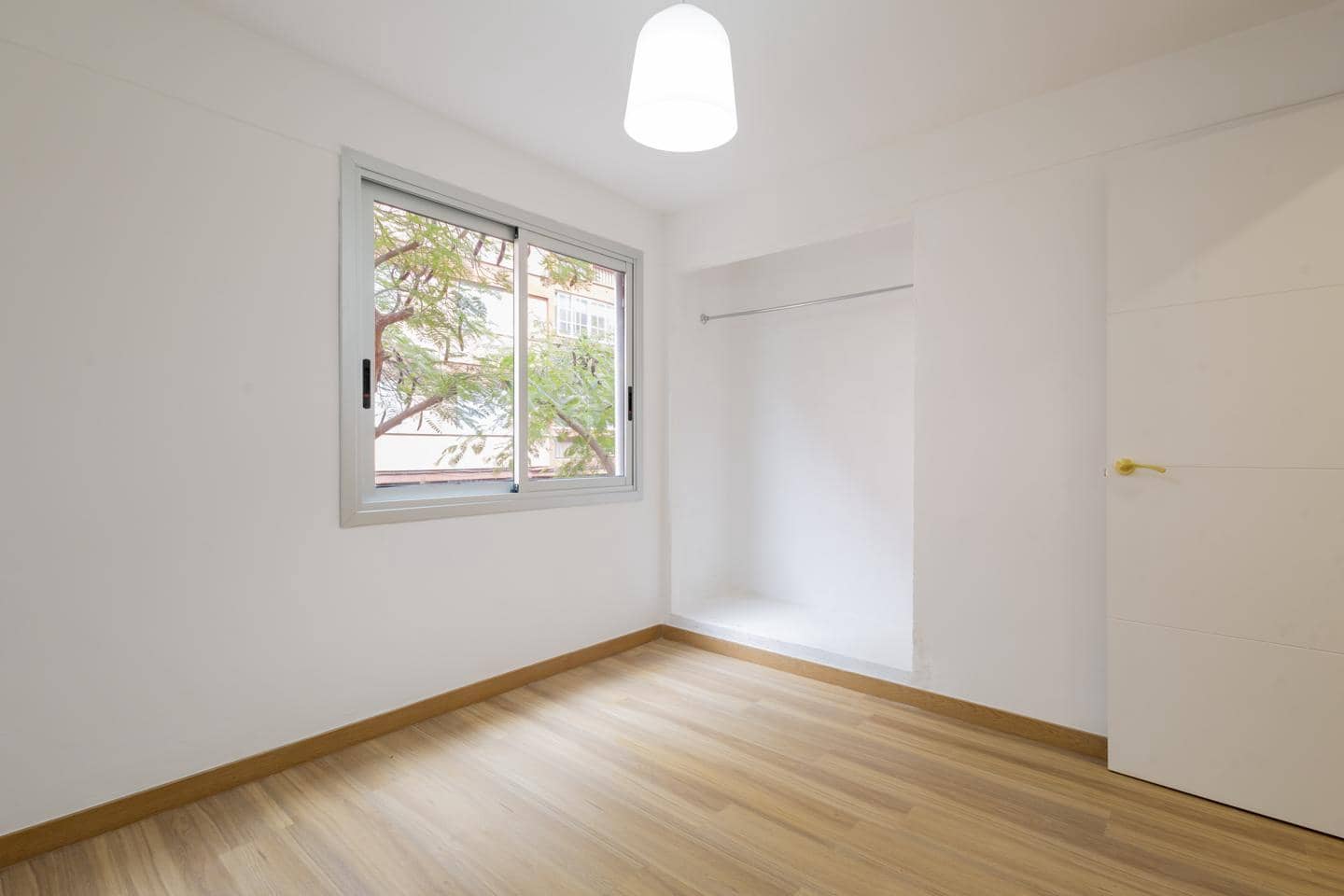 Piso de 3 habitaciones en Santa Cruz de Tenerife en venta - 230.000 € (Ref: 9674773)