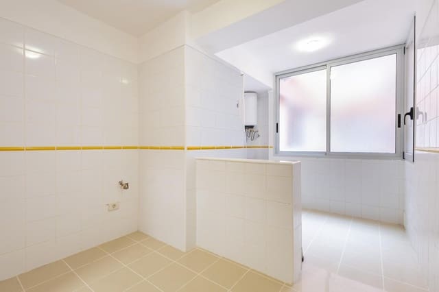 Piso de 3 habitaciones en La Alegria, Santa Cruz de Tenerife en venta - 230.000 € (Ref: 9674773)