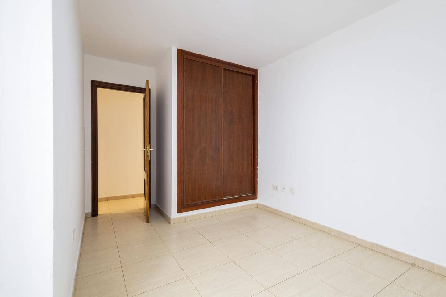 2 slaapkamer Flat te koop in Santa Cruz de Tenerife - € 198.000 (Ref: 9678202)