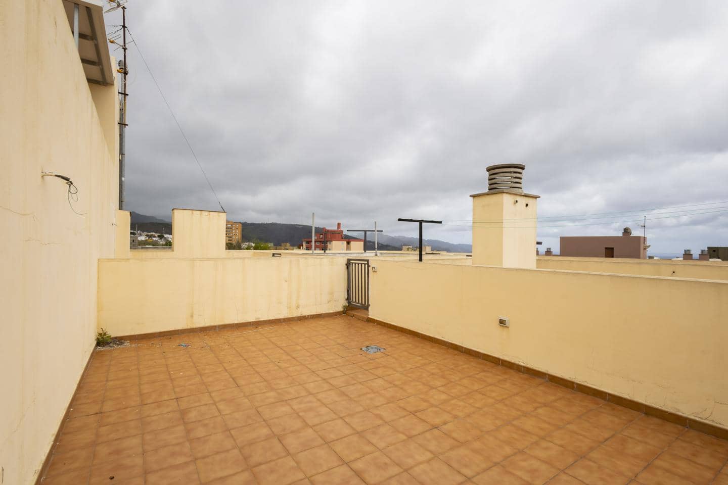 2 slaapkamer Flat te koop in Santa Cruz de Tenerife - € 198.000 (Ref: 9678202)
