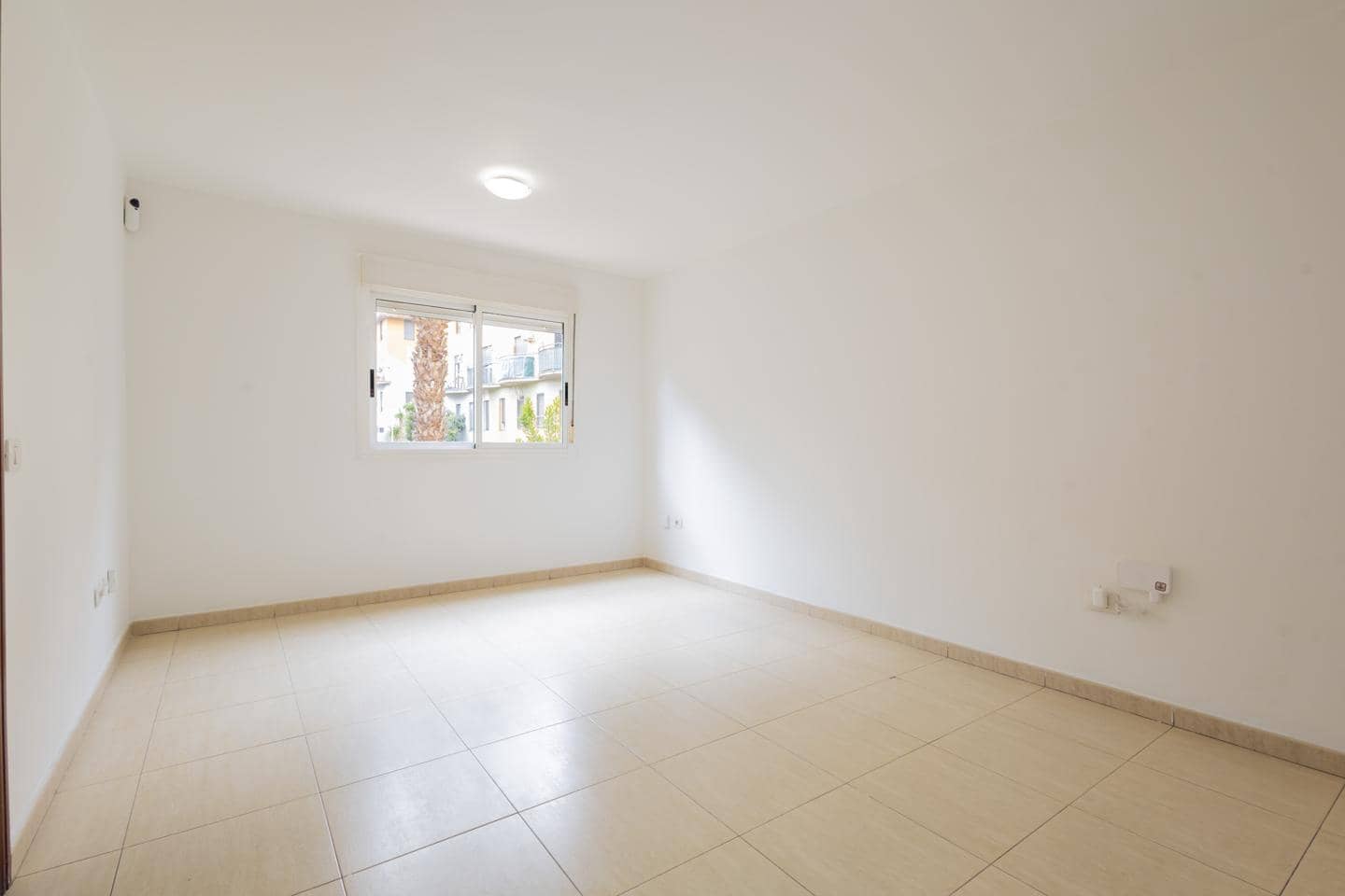 2 slaapkamer Flat te koop in Santa Cruz de Tenerife - € 198.000 (Ref: 9678202)