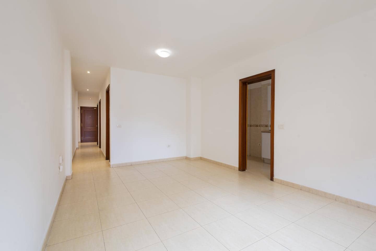 2 slaapkamer Flat te koop in Santa Cruz de Tenerife - € 198.000 (Ref: 9678202)