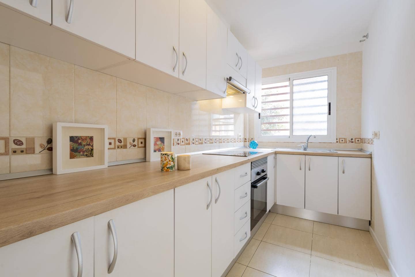 2 slaapkamer Flat te koop in Santa Cruz de Tenerife - € 198.000 (Ref: 9678202)