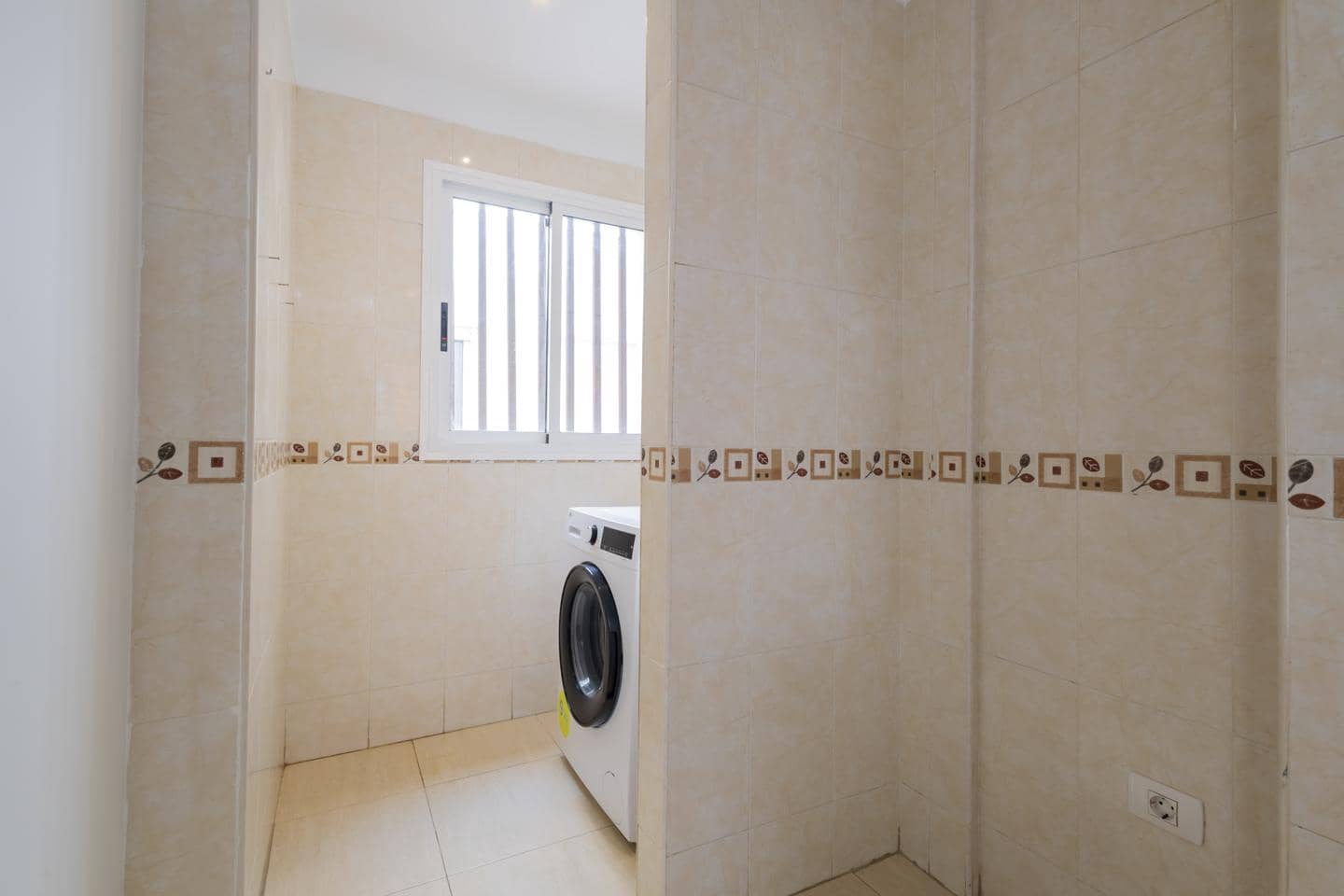 2 slaapkamer Flat te koop in Santa Cruz de Tenerife - € 198.000 (Ref: 9678202)