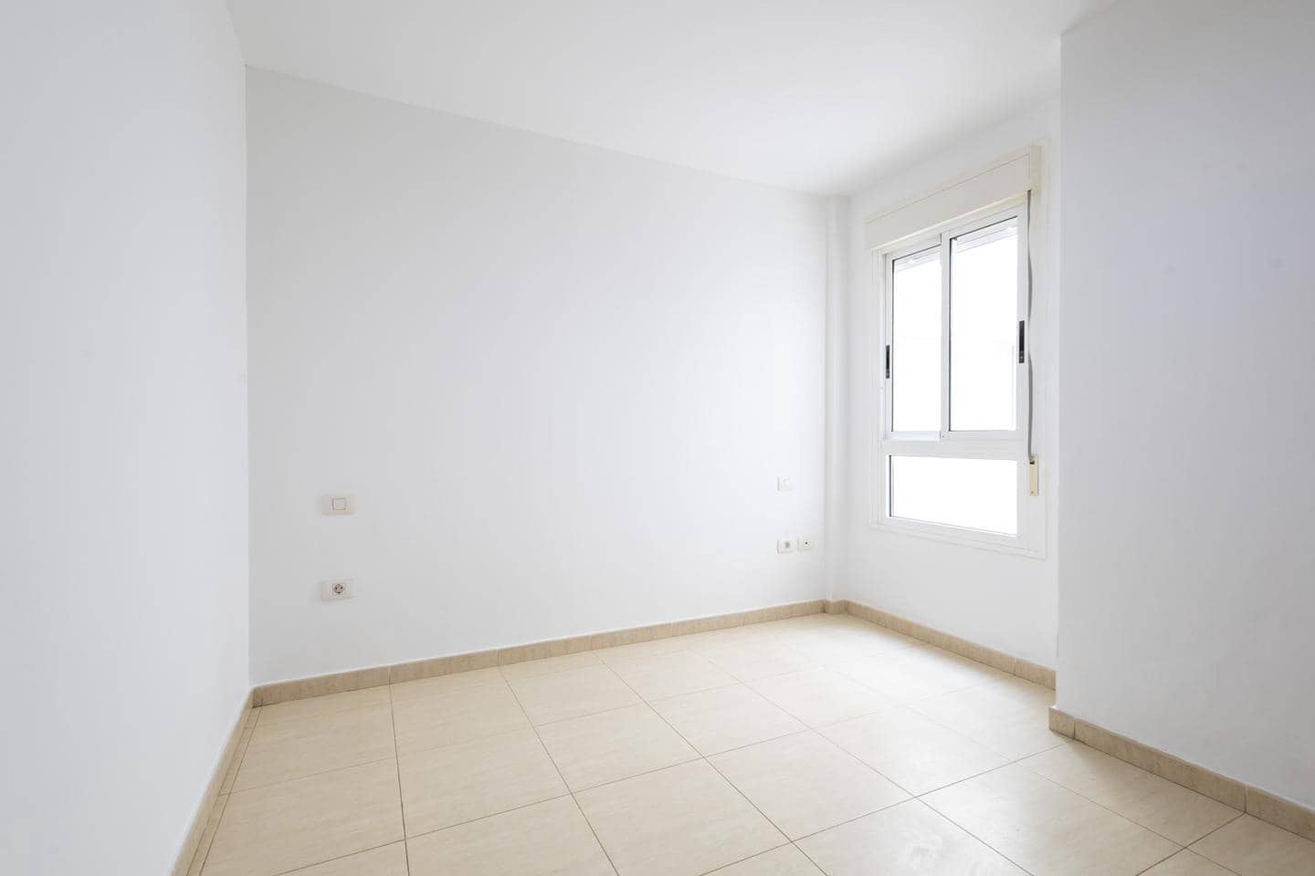 2 slaapkamer Flat te koop in Santa Cruz de Tenerife - € 198.000 (Ref: 9678202)