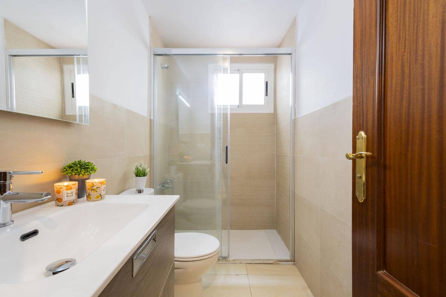 2 slaapkamer Flat te koop in Santa Cruz de Tenerife - € 198.000 (Ref: 9678202)