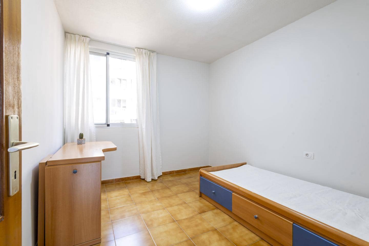 3 bedroom Flat for rent in Radazul with pool - € 1,200 (Ref: 9684358)