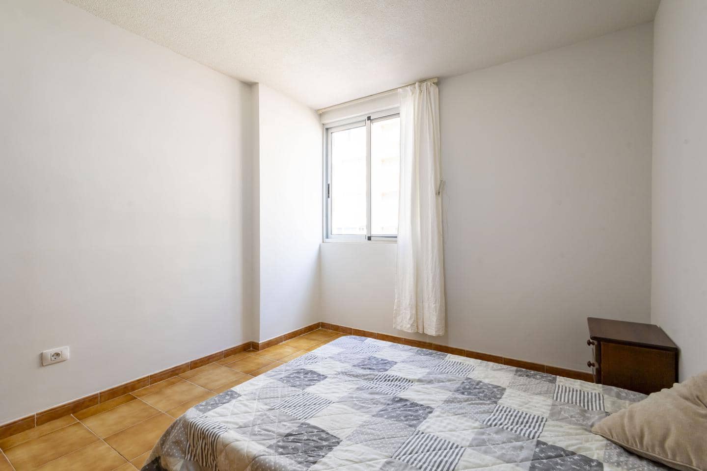 3 bedroom Flat for rent in Radazul with pool - € 1,200 (Ref: 9684358)