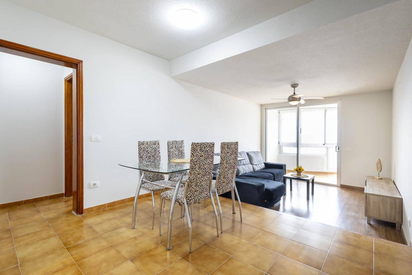 3 bedroom Flat for rent in Radazul with pool - € 1,200 (Ref: 9684358)