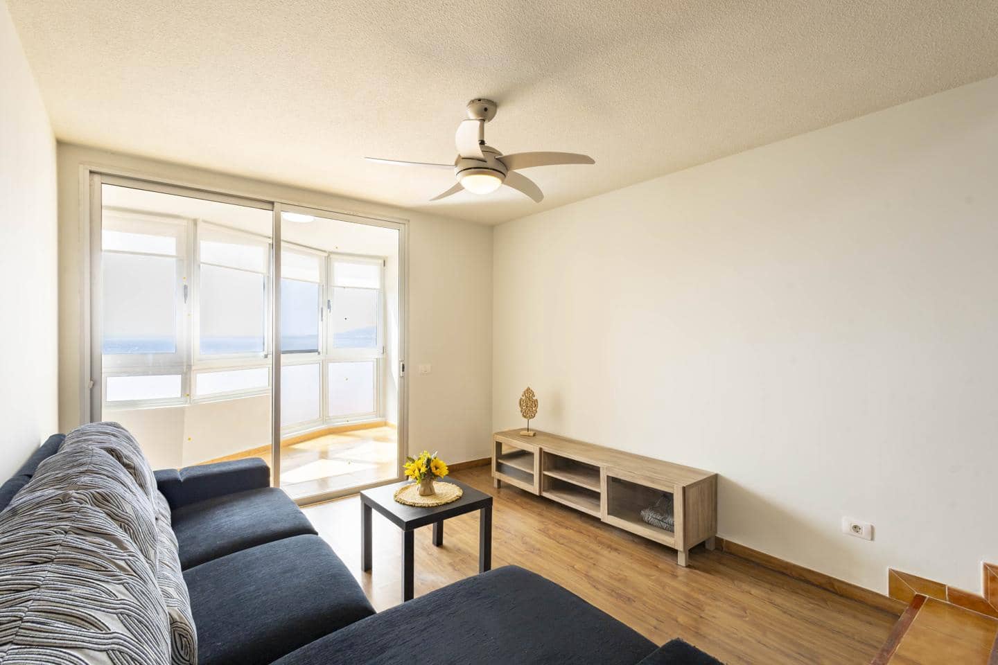 3 bedroom Flat for rent in Radazul with pool - € 1,200 (Ref: 9684358)