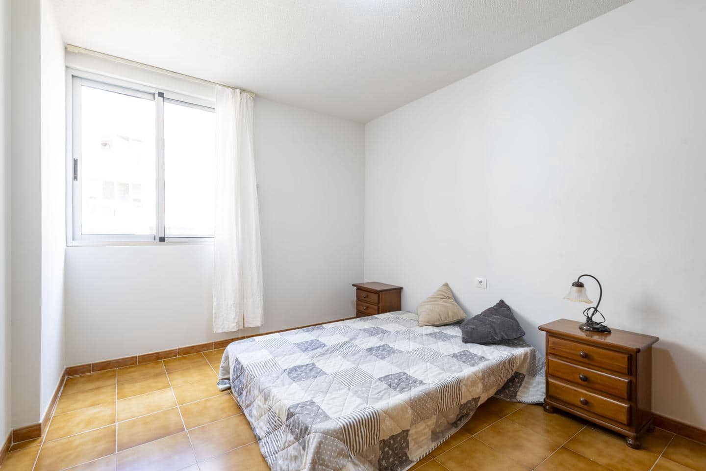 3 bedroom Flat for rent in Radazul with pool - € 1,200 (Ref: 9684358)