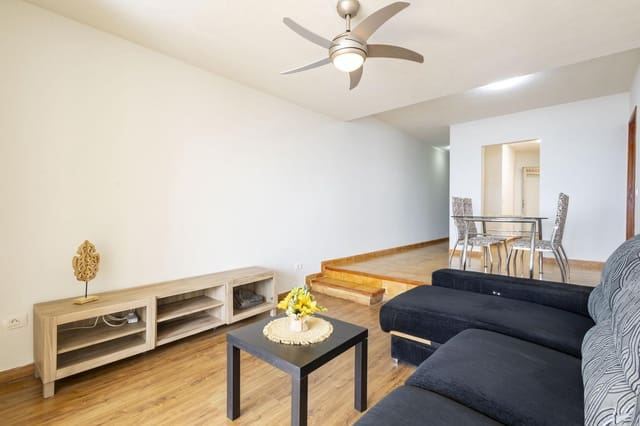 3 soverom Leilighet til leie i Radazul, El Rosario med svømmebasseng - € 1 200 (Ref: 9684358)