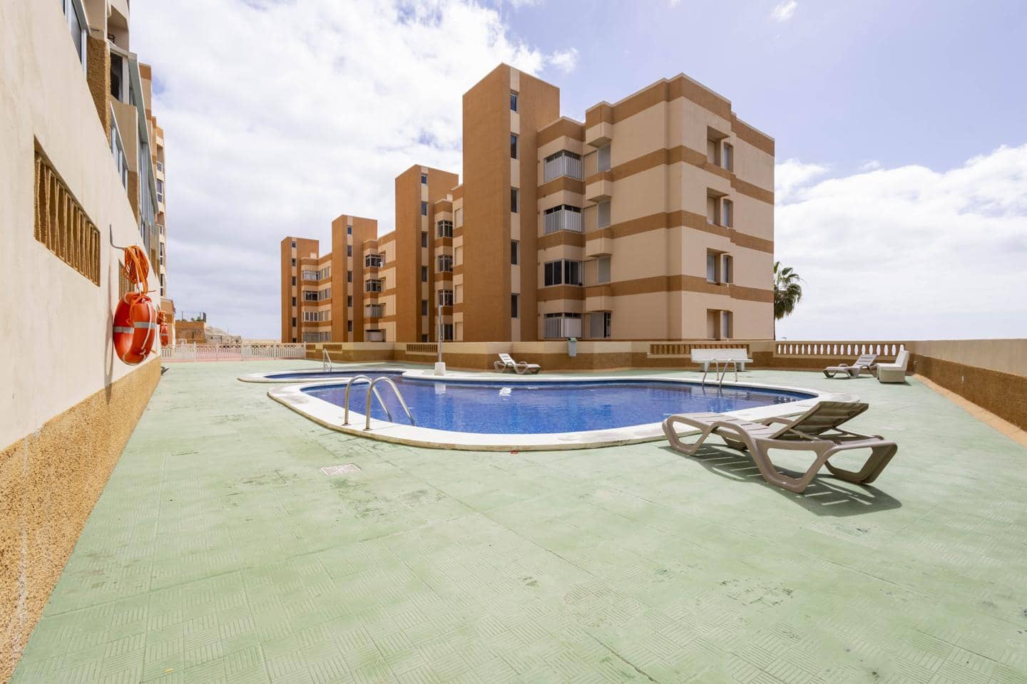 3 bedroom Flat for rent in Radazul with pool - € 1,200 (Ref: 9684358)