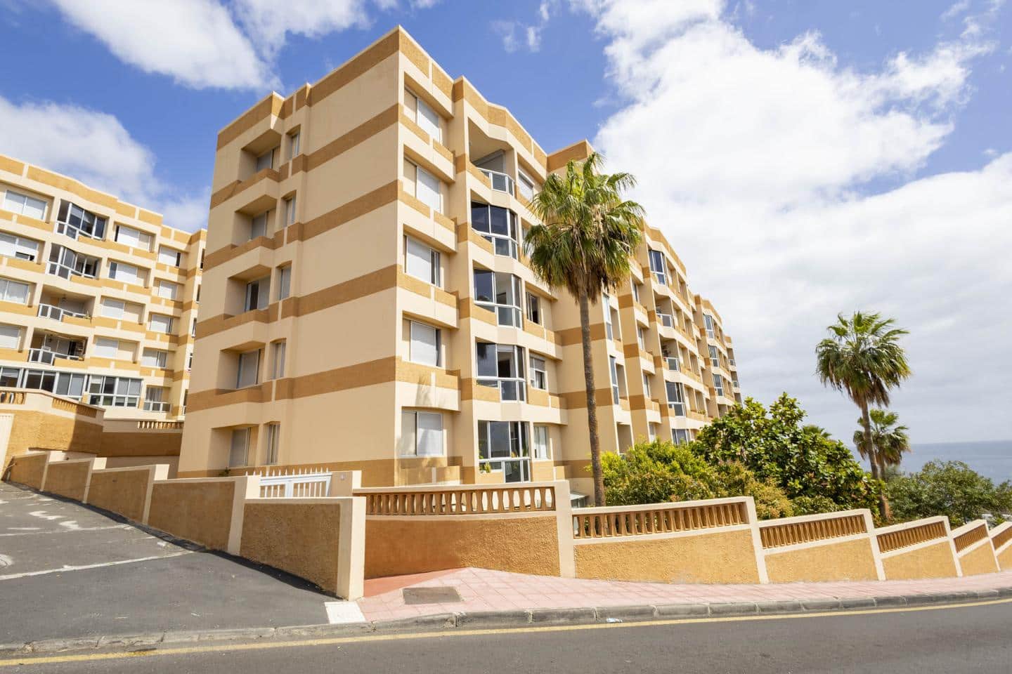 3 bedroom Flat for rent in Radazul with pool - € 1,200 (Ref: 9684358)