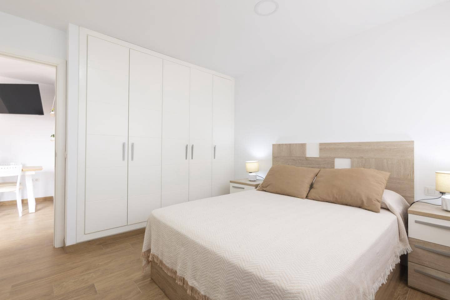 2 bedroom Flat for rent in Puerto de la Cruz - € 950 (Ref: 9685720)