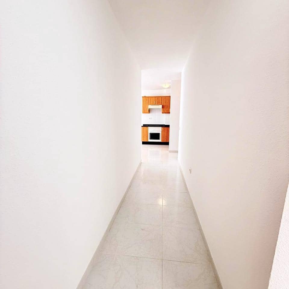 1 bedroom Flat for sale in Santa Cruz de Tenerife - € 240,000 (Ref: 9691660)