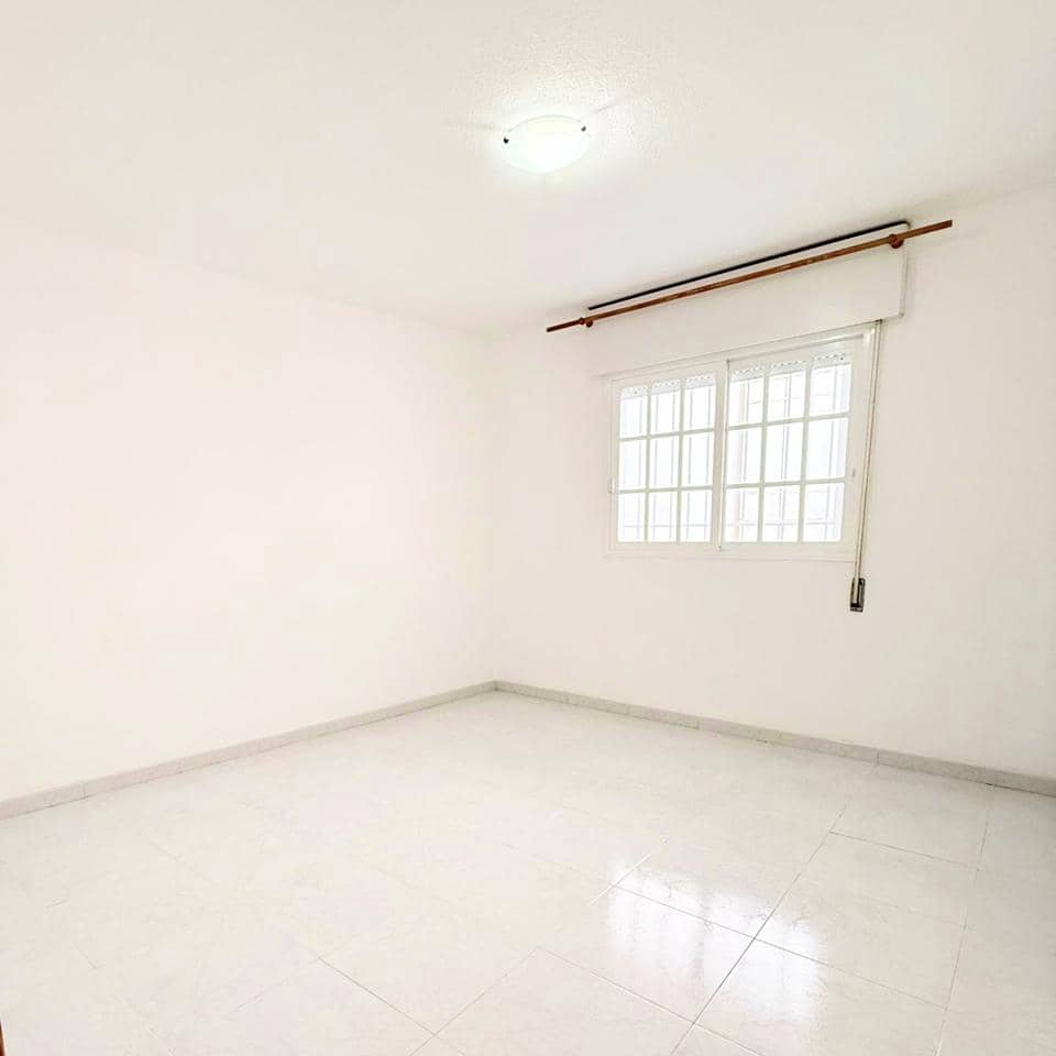 1 bedroom Flat for sale in Santa Cruz de Tenerife - € 240,000 (Ref: 9691660)