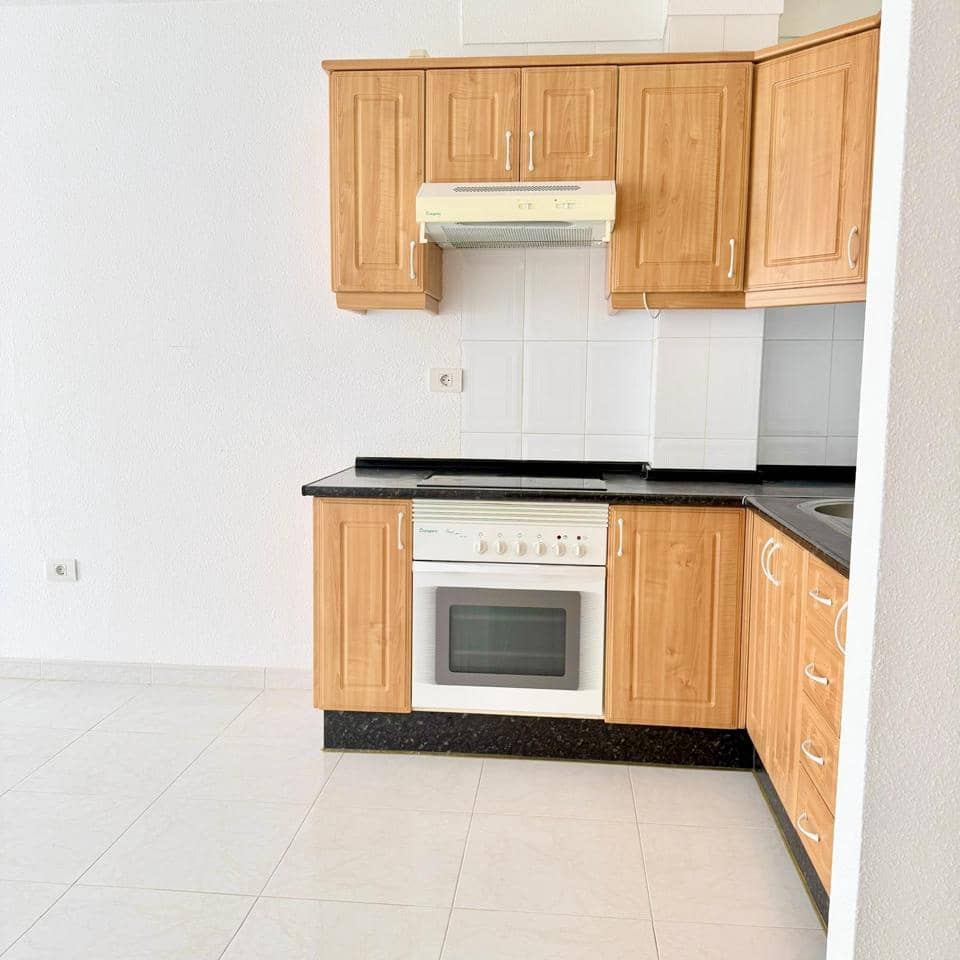 1 bedroom Flat for sale in Santa Cruz de Tenerife - € 240,000 (Ref: 9691660)