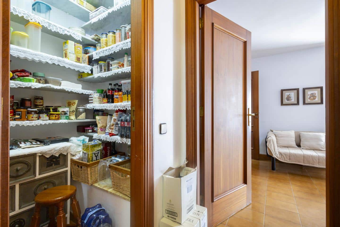 6 bedroom Villa for sale in Tegueste with pool garage - € 1,600,000 (Ref: 9697870)