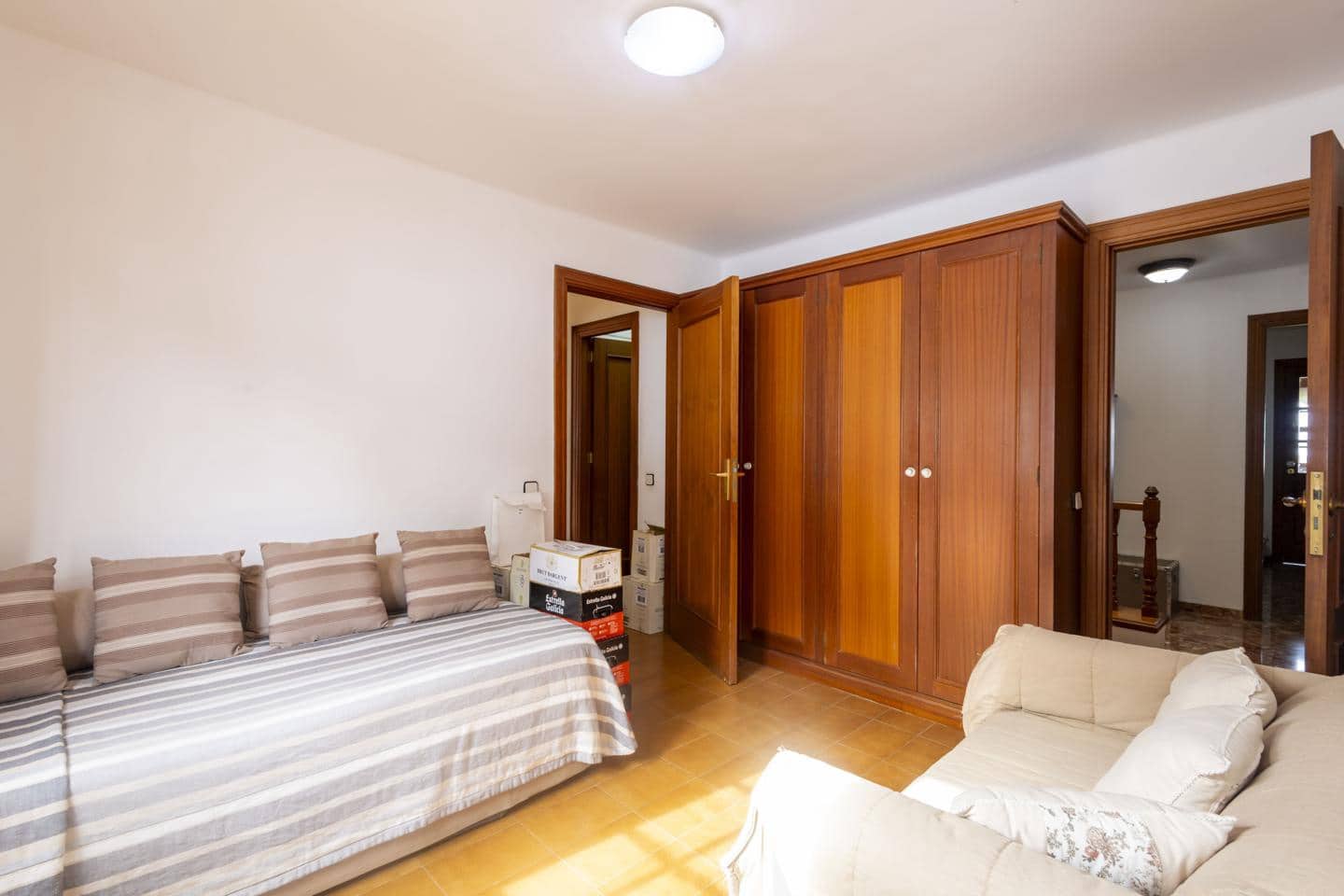 6 bedroom Villa for sale in Tegueste with pool garage - € 1,600,000 (Ref: 9697870)