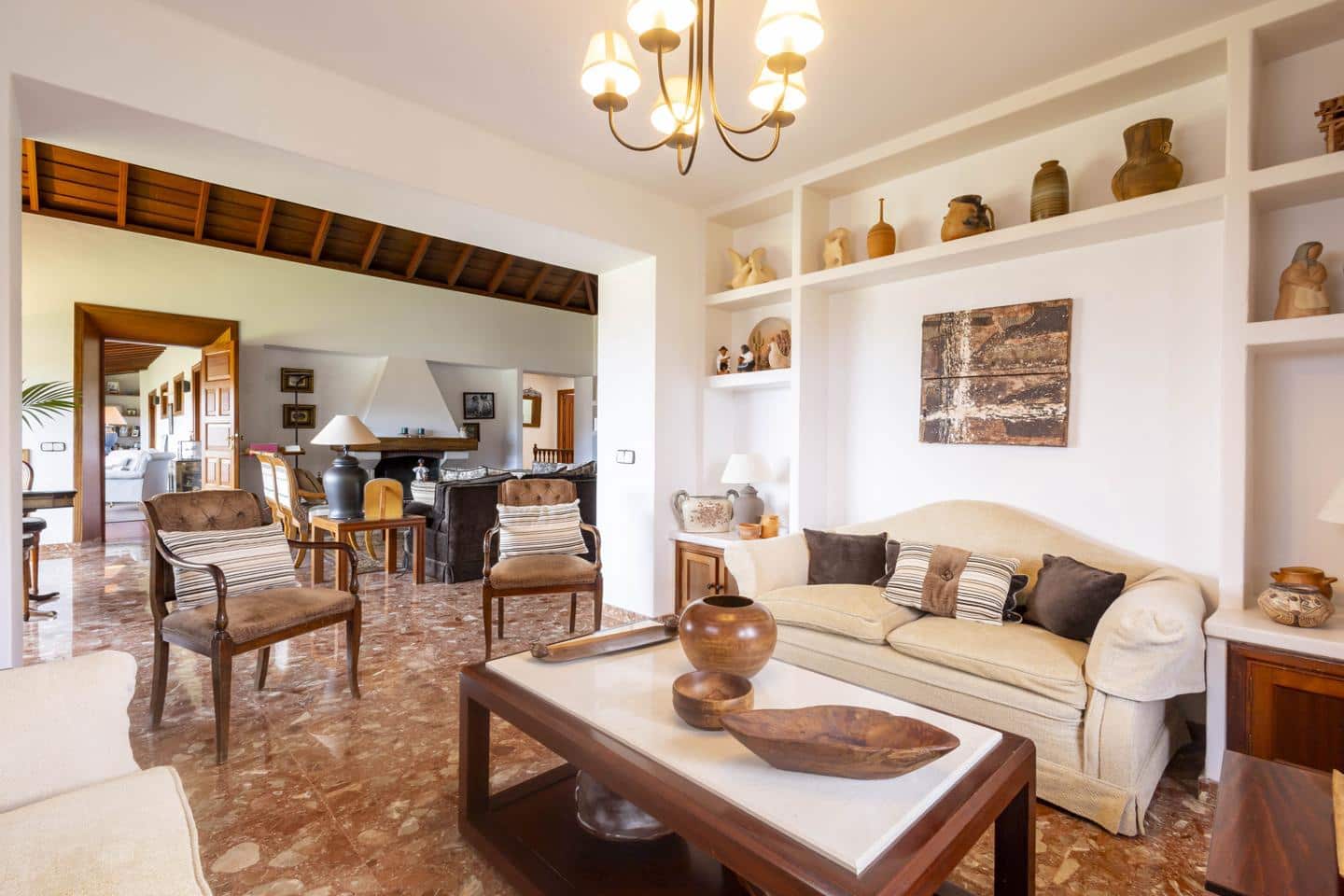 6 bedroom Villa for sale in Tegueste with pool garage - € 1,600,000 (Ref: 9697870)