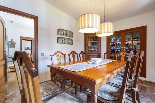 Chalet de 6 habitaciones en Tegueste en venta con piscina garaje - 1.600.000 € (Ref: 9697870)