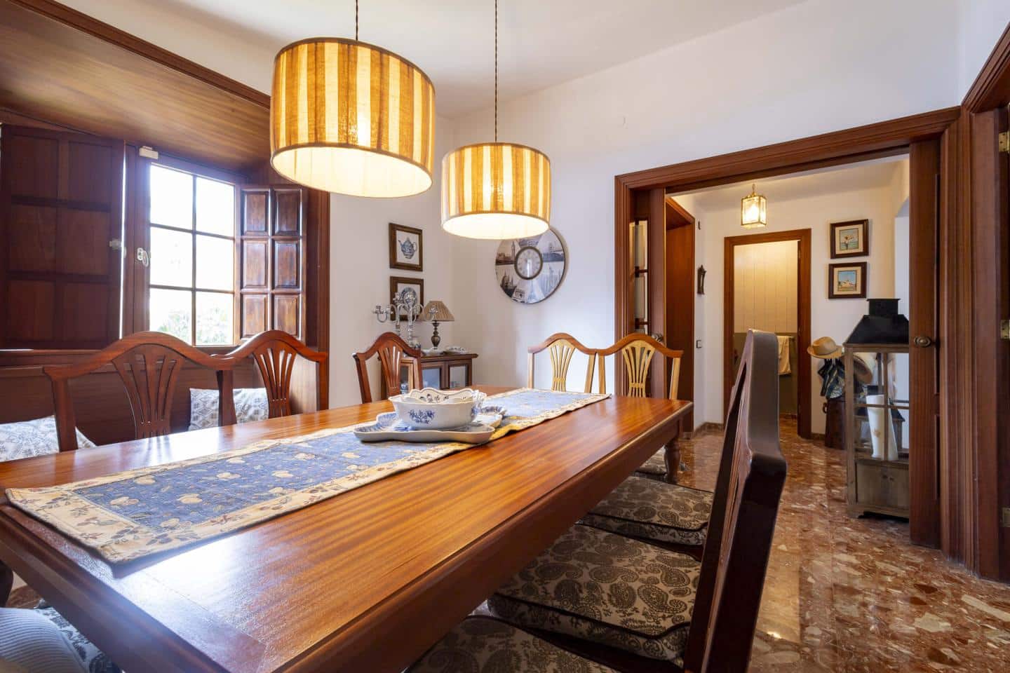 6 bedroom Villa for sale in Tegueste with pool garage - € 1,600,000 (Ref: 9697870)