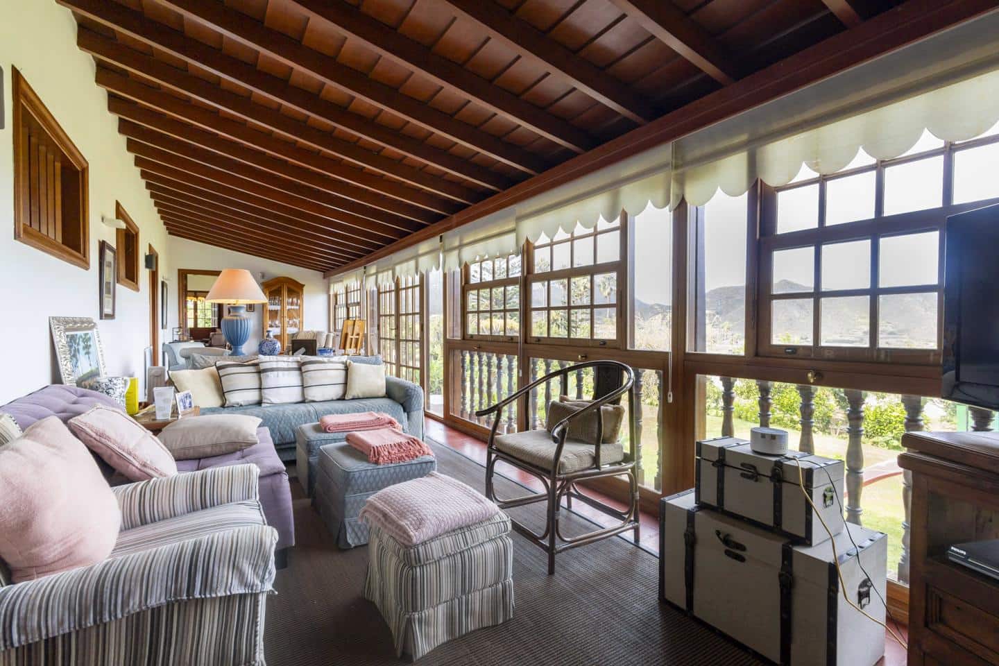 6 bedroom Villa for sale in Tegueste with pool garage - € 1,600,000 (Ref: 9697870)